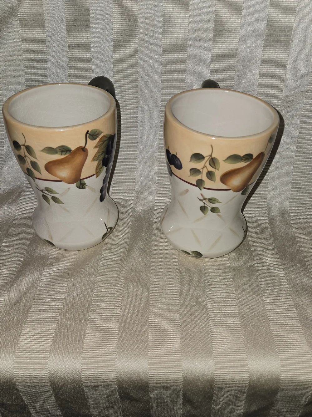 Sonoma Villa Hand-Painted Fruit Ceramic Mugs Home Interiors Set Of 2.